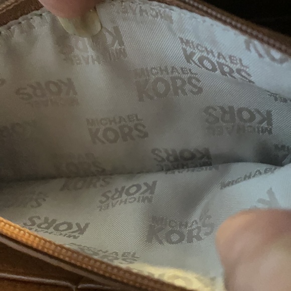 Michael Kors Long Wallet - Picture 9 of 9
